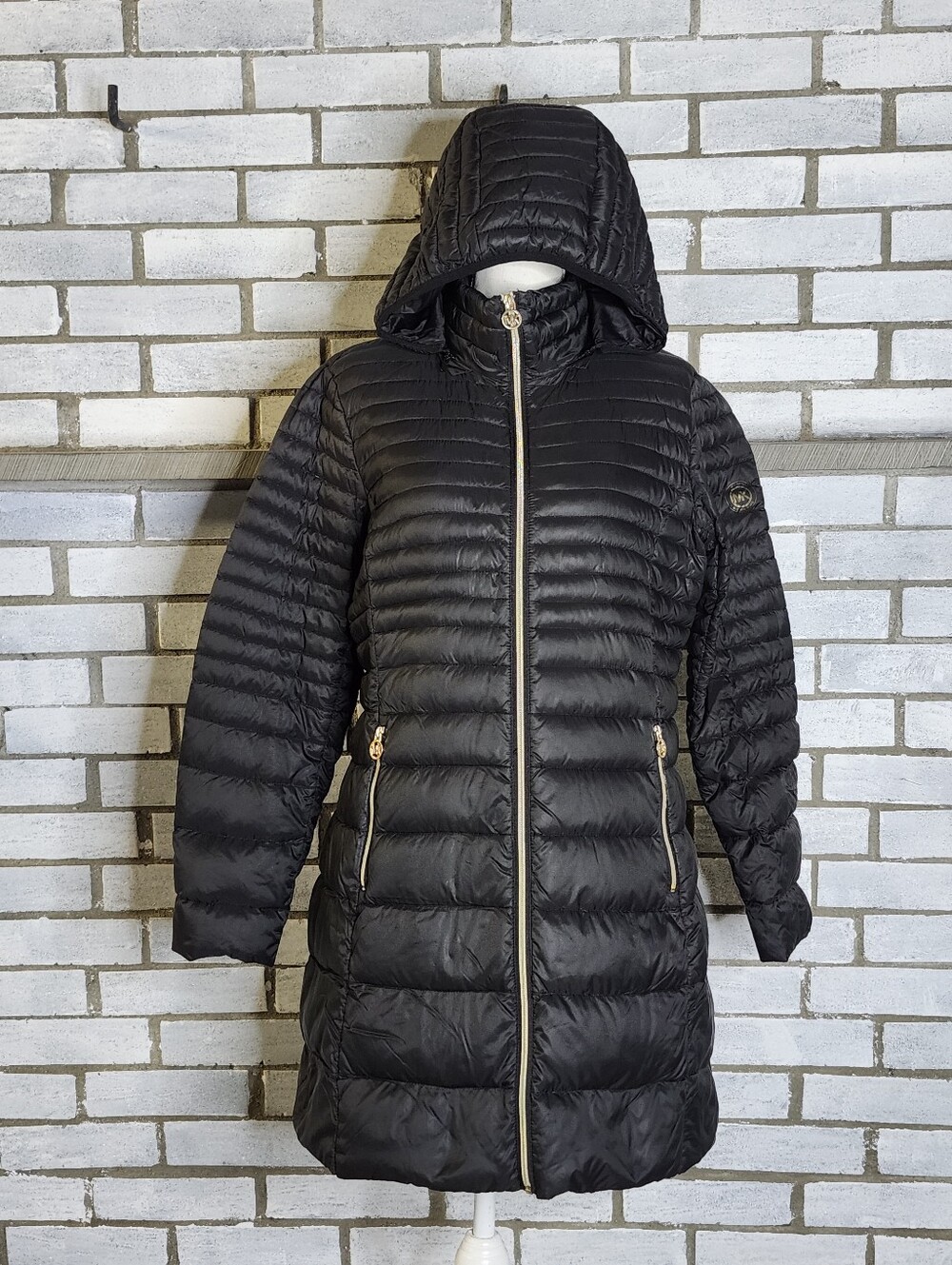 • Michael Michael Kors Black Lightweight Packable Down Puffer Hooded Jacket L - Picture 2 of 11